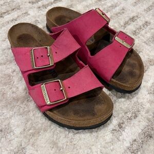 Birkenstock Women’s Pink Arizona Soft Footbed Sandals